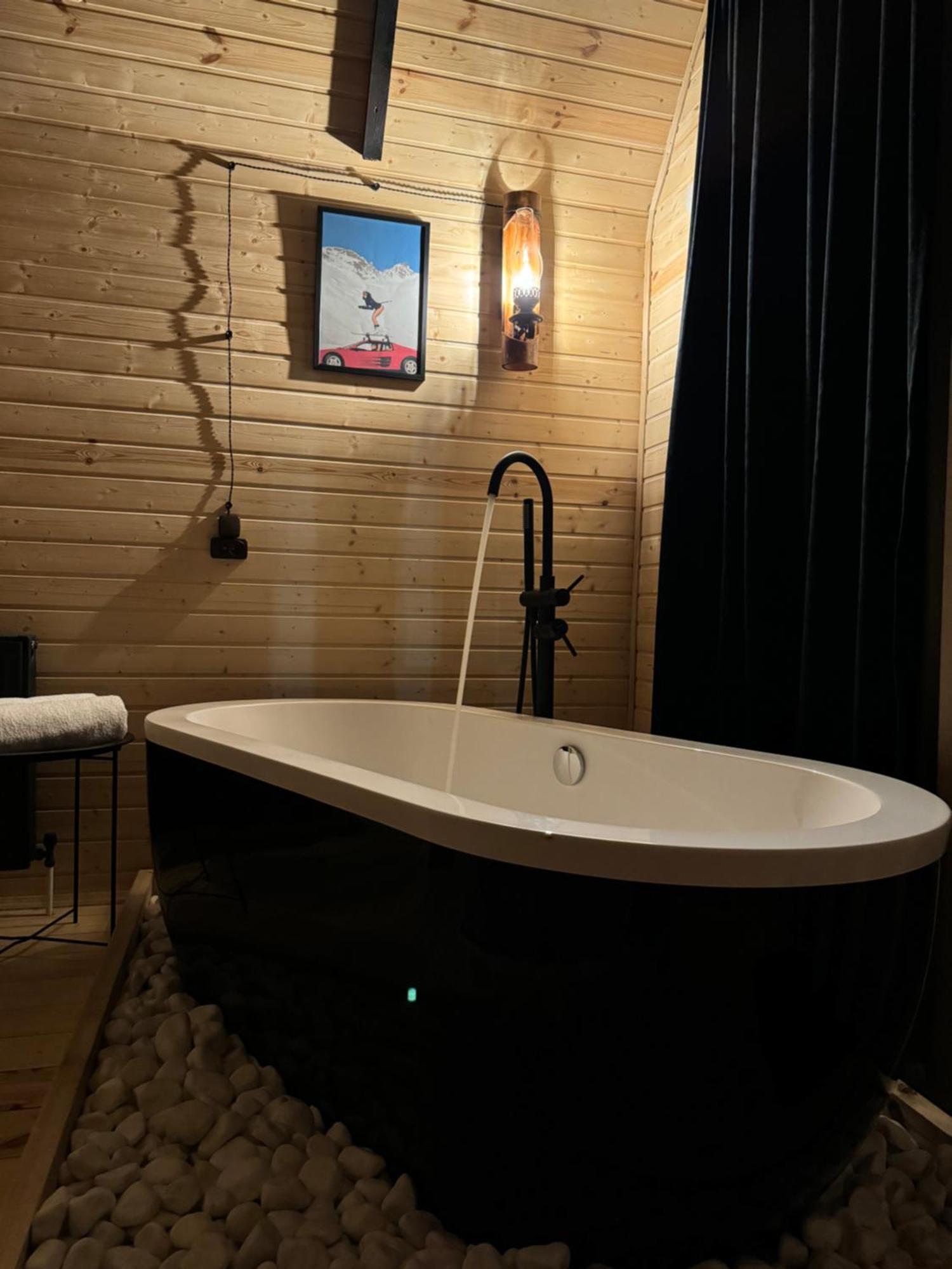 Outdoor Cottages Kazbegi Экстерьер фото